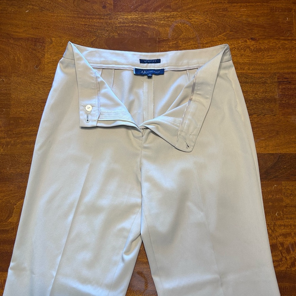 Women's Tan Pants